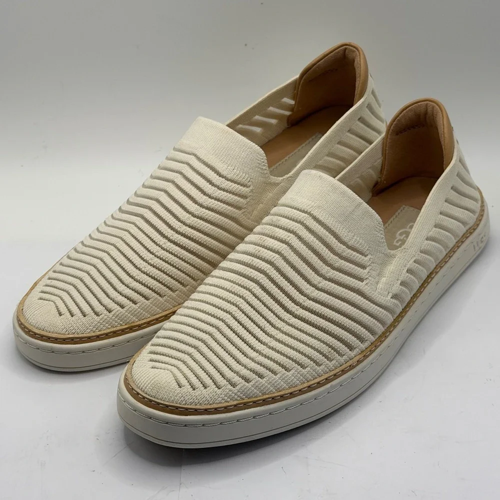 UGG Sammy Chevron Knit Slip-On Sneakers Cream Off White womens 7.5